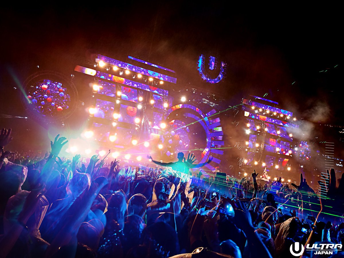 UltraJapan's tweet photo. Did U experience this unforgettable moment❓

#UltraJapan
#UltraGalaxy

*Photo taken by #GalaxyS7edge https://t.co/BT7vl2WtYU