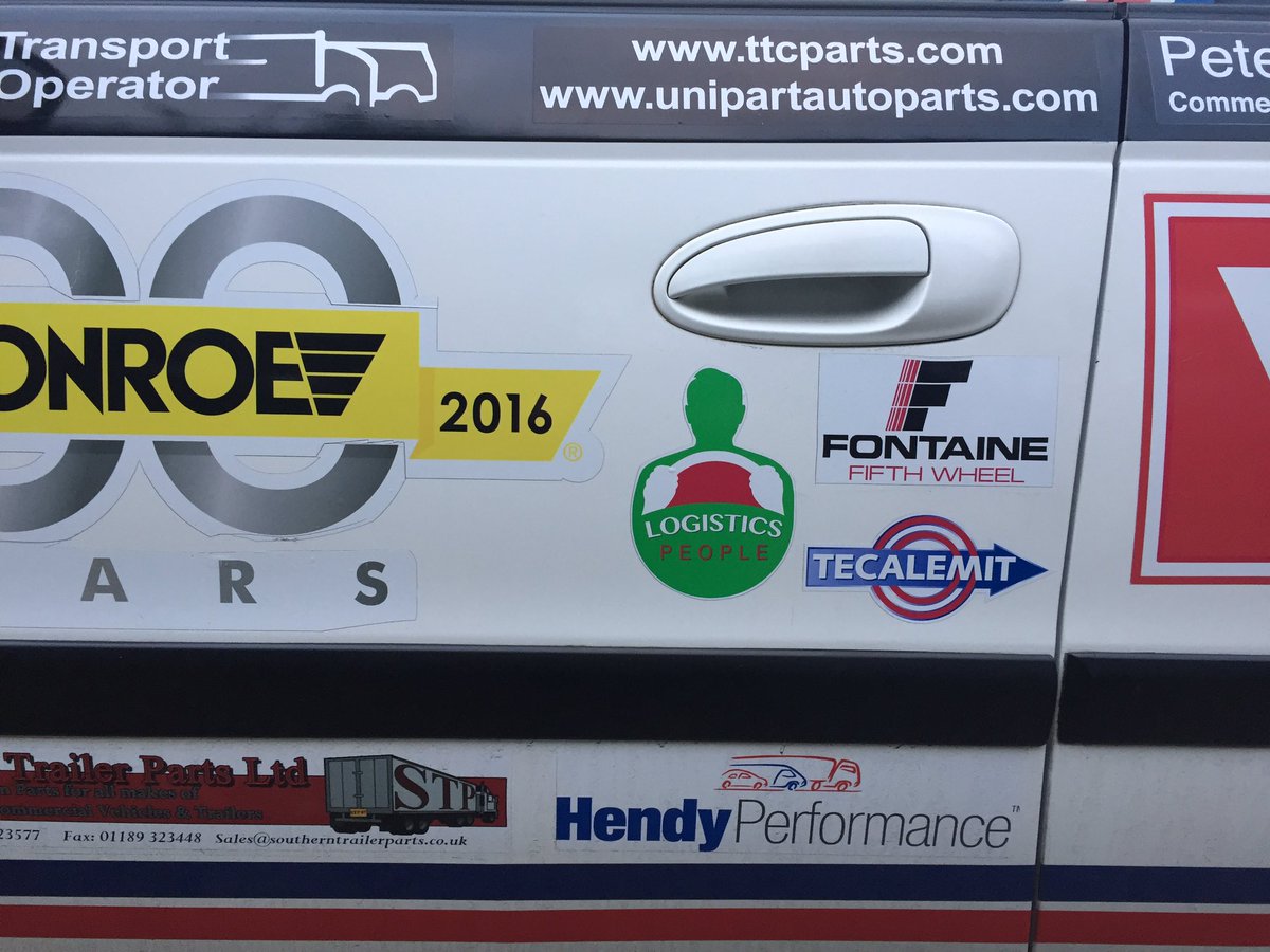 MalcETecGE's tweet photo. Thanks @logisticspeeps @Carlossssss for supporting our British Touring Car Clone to @MuseoFerrari for @BENEventsTeam  #B4B16 #windbackweds https://t.co/0zk2pUUx6Y