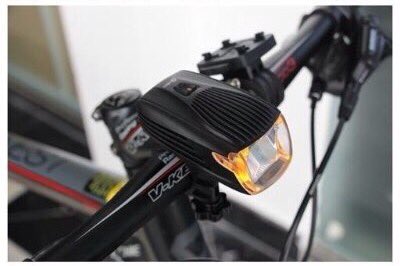 bicyclemedia's tweet photo. Is this the new #trend on #bicyclelight #daylightmode like #meilan x1 https://t.co/rzdmO5zcFS