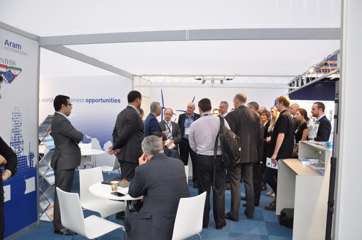 netherlandsiran's tweet photo. The #Scottish delegation is visiting us now at our stand #NIHIK at #OEEC2016  to discuss the #BusinessOpportunities in #Iran https://t.co/r6g6WfWLT2