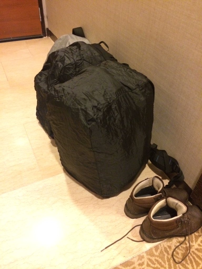 Kevin_Babey's tweet photo. It's been very wet today! Thank God the @camRade bags are rainproof! Keeping the kit dry and safe. https://t.co/MiumXZLsnt