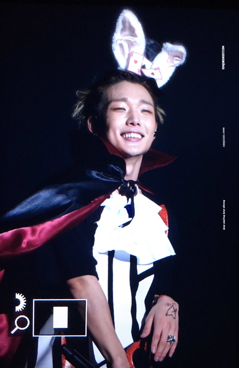 19951221_com's tweet photo. 161026 YOYOGI Preview 6
#bobby #바비 #김지원닷컴

샤룽한댜 ㅠㅠㅠㅠㅠ 넘나 좋은것 🐰💝💖✨ https://t.co/GCzAISPl1A
