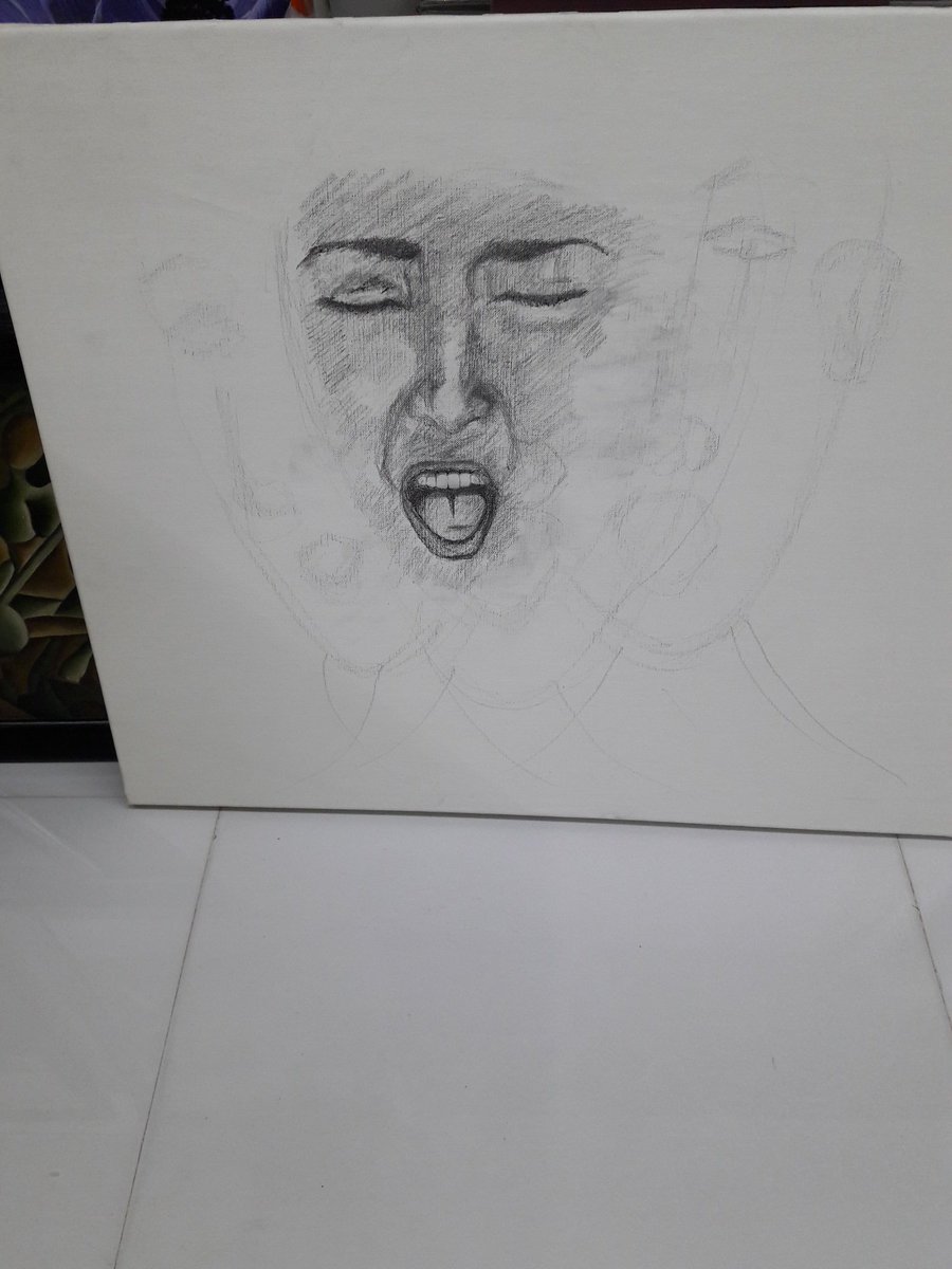 TangledDokhtar's tweet photo. Day well spent.
#workinprogress 
#PencilSketches on Canvas https://t.co/Afkkd6Upn9