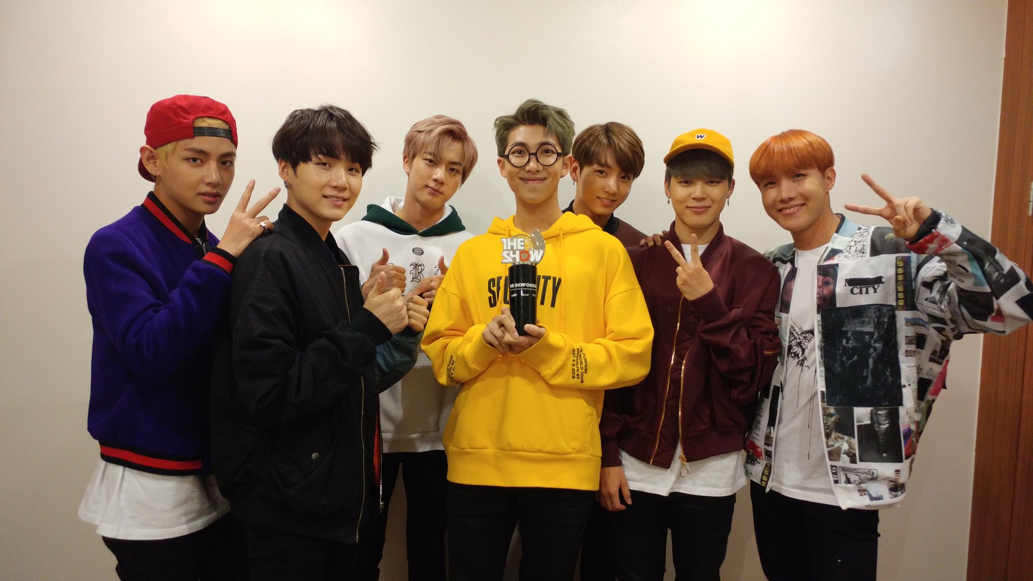  Picture  Video BTS  at SBS MTV The Show  161025 