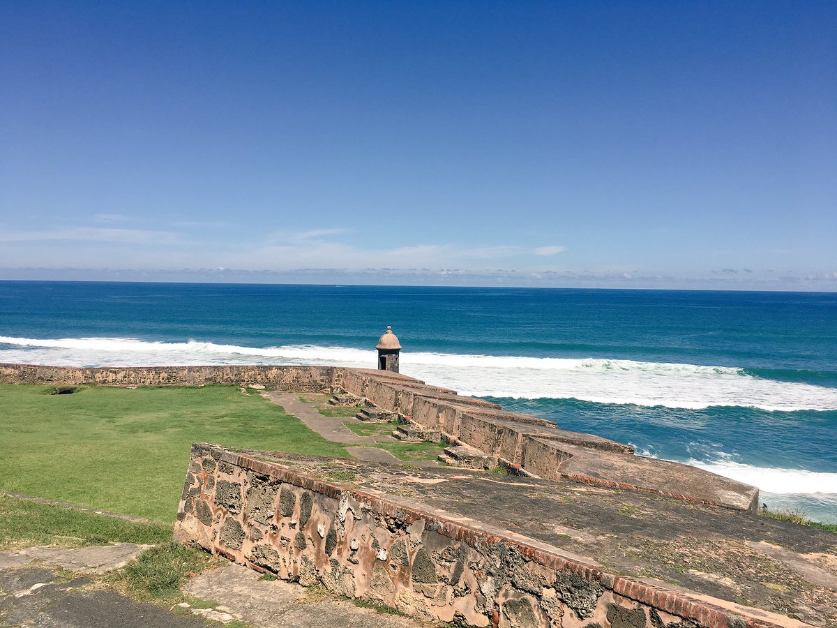Maria__Zavala's tweet image. First winter-like day in NYC! Wishing I was in #puertorico enjoying this view instead! @InterConSanJuan #incentivedestination #meetingprofs