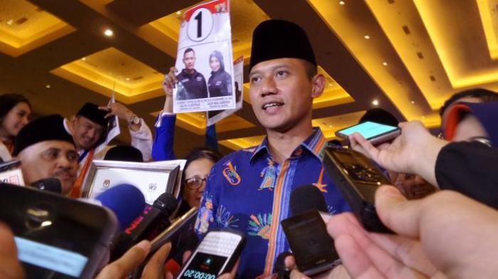 AHY_Lovers's tweet photo. Keep fighting papap Aira @AgusYudhoyono https://t.co/xpcqS93PCy