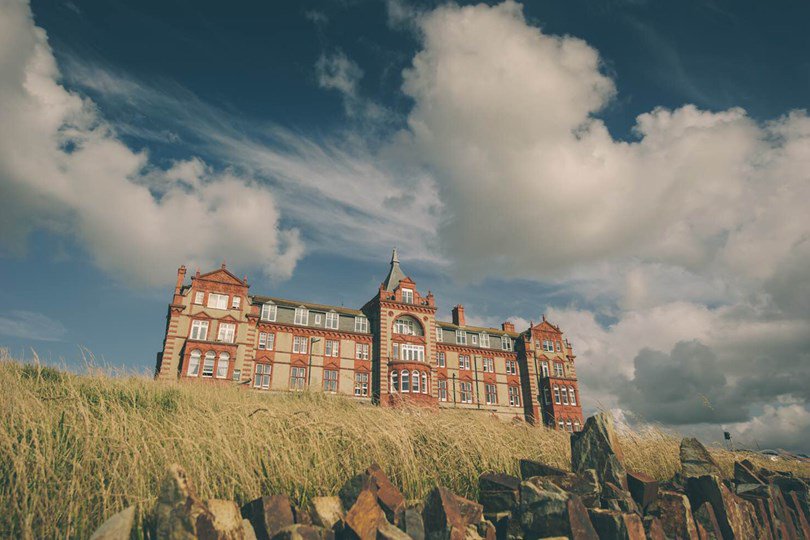 taylorlynncorp's tweet photo. The most haunted hotels in the UK - who would stay in one of these with me at #Halloween???? https://t.co/0wJt65PDar @TatlerUK #frighttime https://t.co/nqurkVOCsu