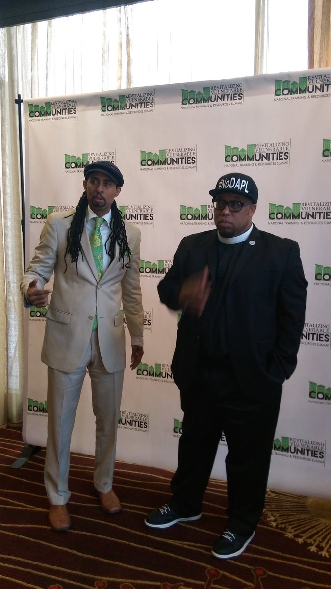 SECARE1's tweet photo. #survivingtothriving @RevYearwood https://t.co/jXRorXWOuC