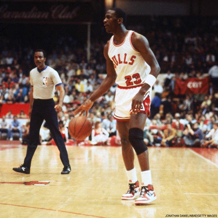32 years ago today, the 🐐 made his NBA debut.