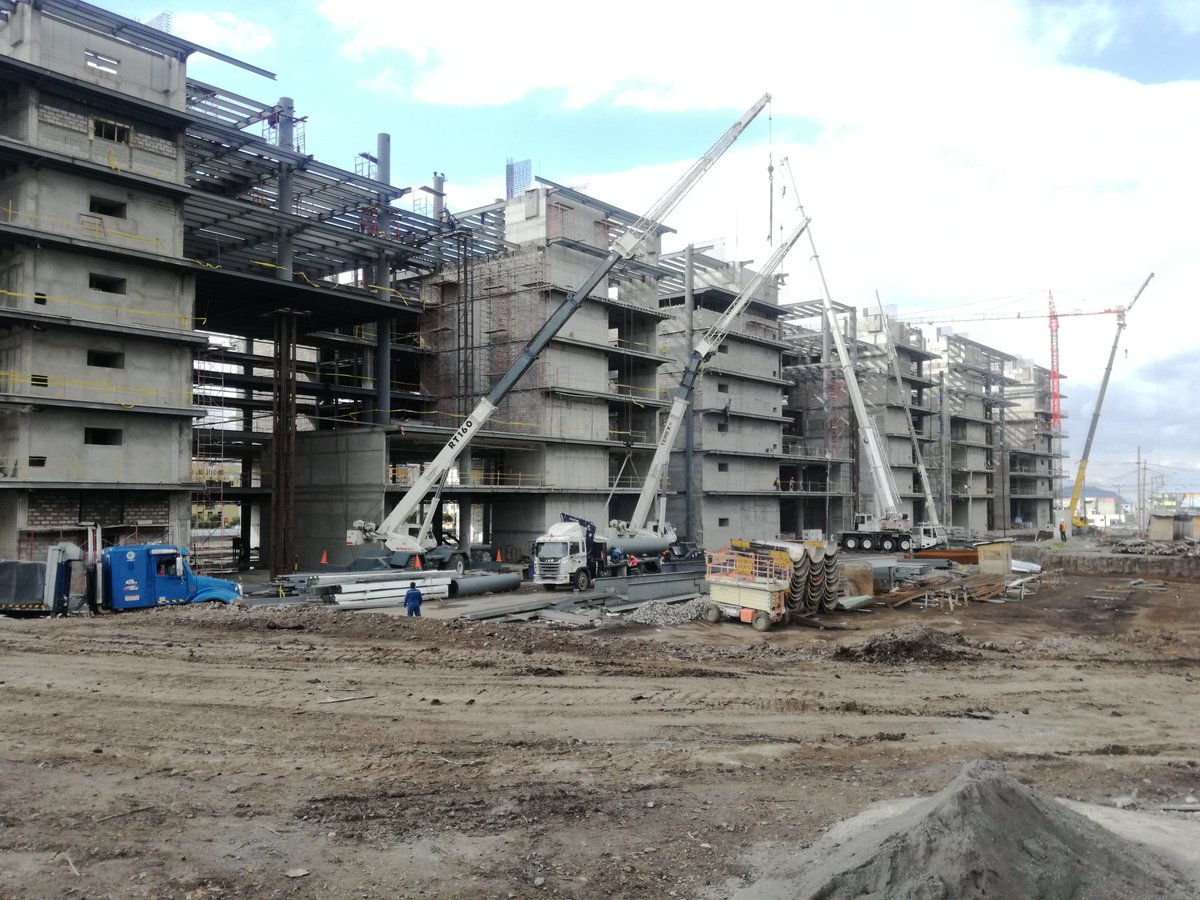 zonal_9's tweet photo. #PlataformaSocial Así avanza el trabajo en la Plataforma Social, son obras que superan las expectativas de todos los ecuatorianos.@SECOB_Ec https://t.co/DOPP0wArX3