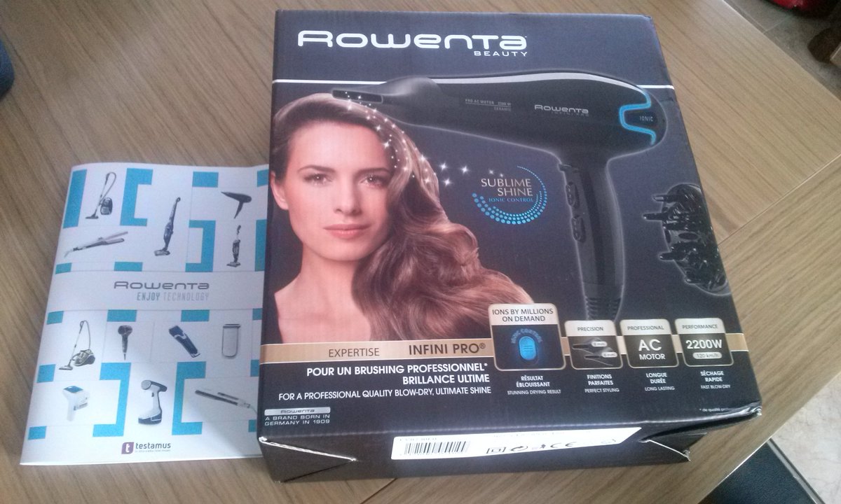 AnnaArcos7's tweet photo. Encantada con mi secador Infini Pro Beauty! #RowentaInfiniPro #MyLookRowenta #TestamusRowenta https://t.co/MUlEQqrhPD