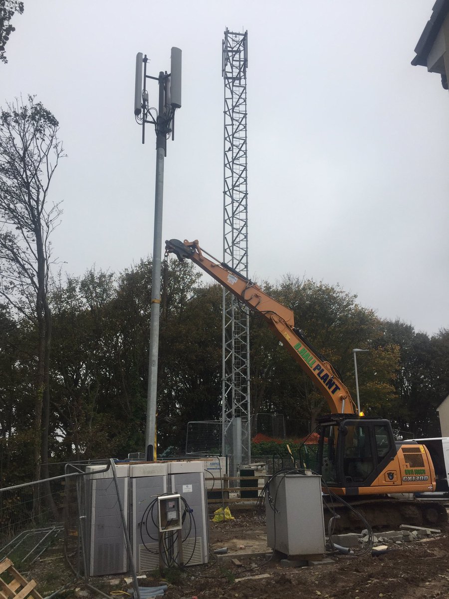 dhallplant's tweet photo. Well that's a first for me taking down a telecommunications mast #planthire #telecommunications #cx130d https://t.co/45RoNkXmd7