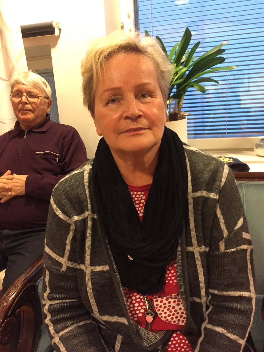 foibekartano's tweet photo. #Pyjamabileet taidetaan ottaa perinteeksi, sen verran hauskaa. Innostuttiin muistelemaan lapsuuden aikoja #Foibekartano'n #takkahuone'essa. https://t.co/02MIvAoBN9