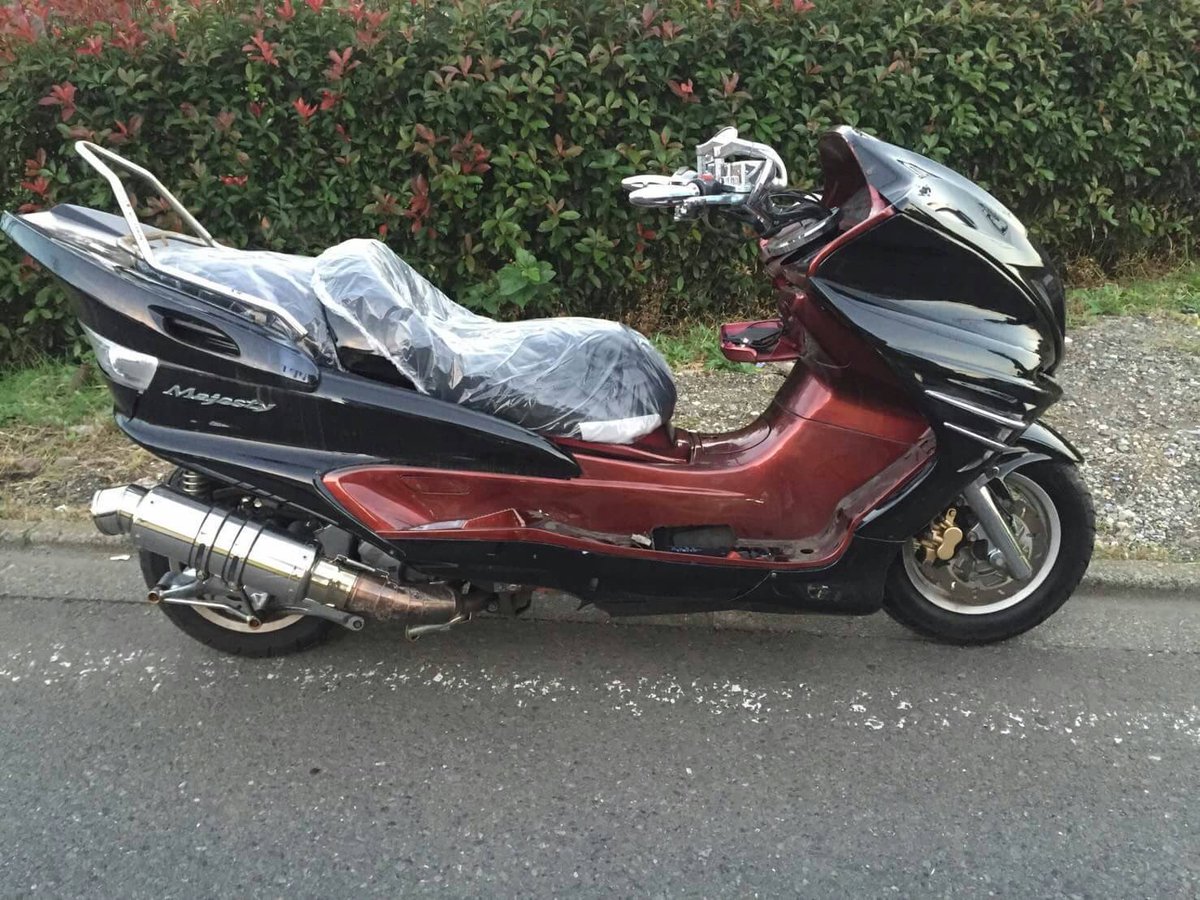 KT_factory1002's tweet photo. ＜マジェスティ二型＞

新入荷しましたー^_^

シート新品です！

スピーカー付きです！！

お値段や、走行距離は、
DMで、お願いしまーす😚

#拡散希望
#フォロー https://t.co/WREafS2cH1