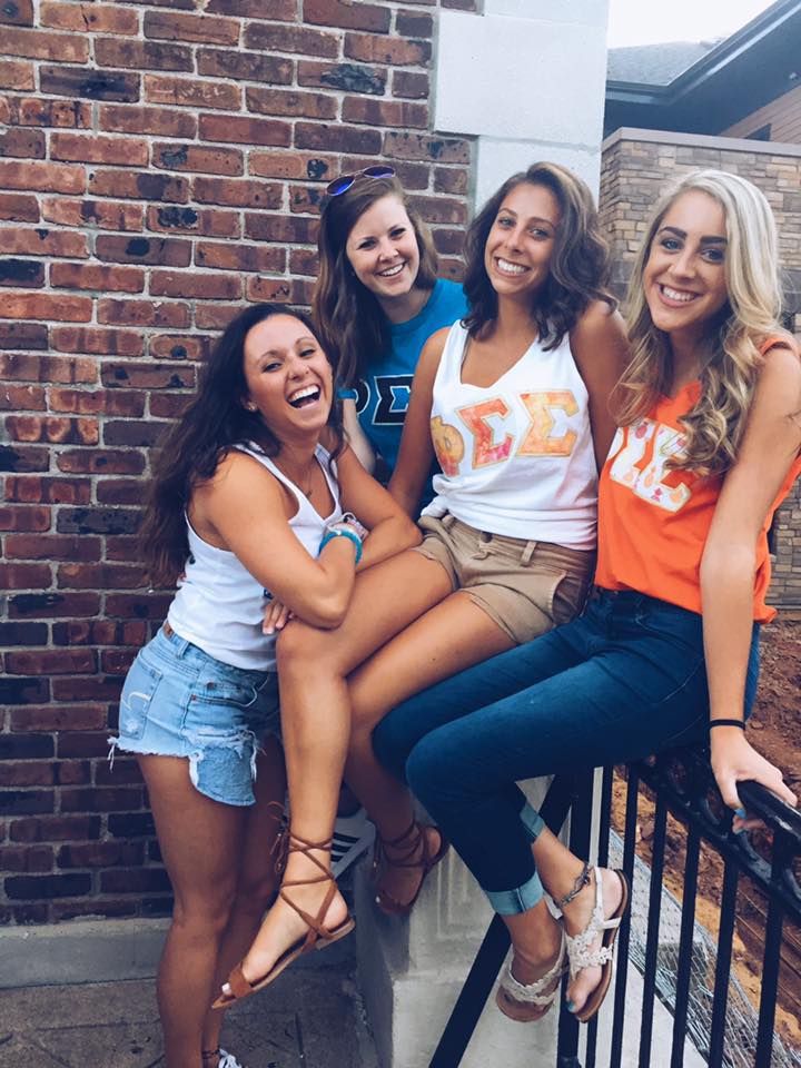 Jess_Hartzell's tweet photo. The best tip for success that I can give is to get involved with a club or org. to find your people #dcim353a #txc16 https://t.co/Om40GLjouB