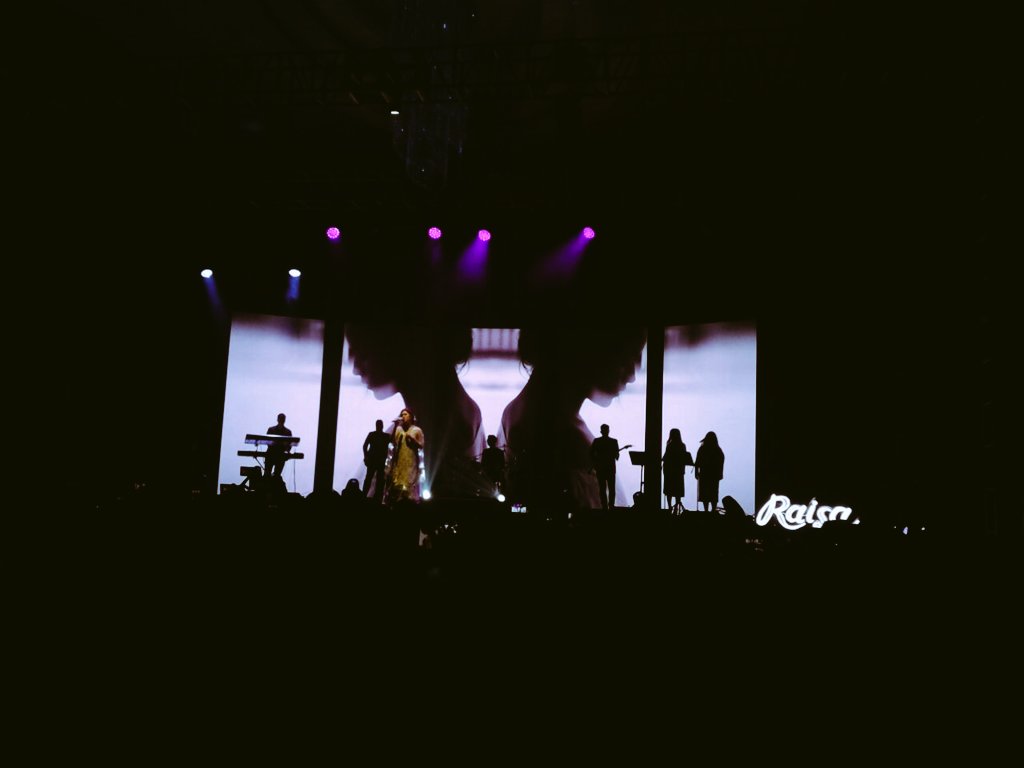 eleveniaID's tweet photo. Lagu penutup dr @raisa6690 yg udah ditunggu-tunggu sama @yourRAISA &amp; @yourRAISA_Solo Kali Kedua! Yuk nyanyi bareng! https://t.co/6LIN9kd8tq