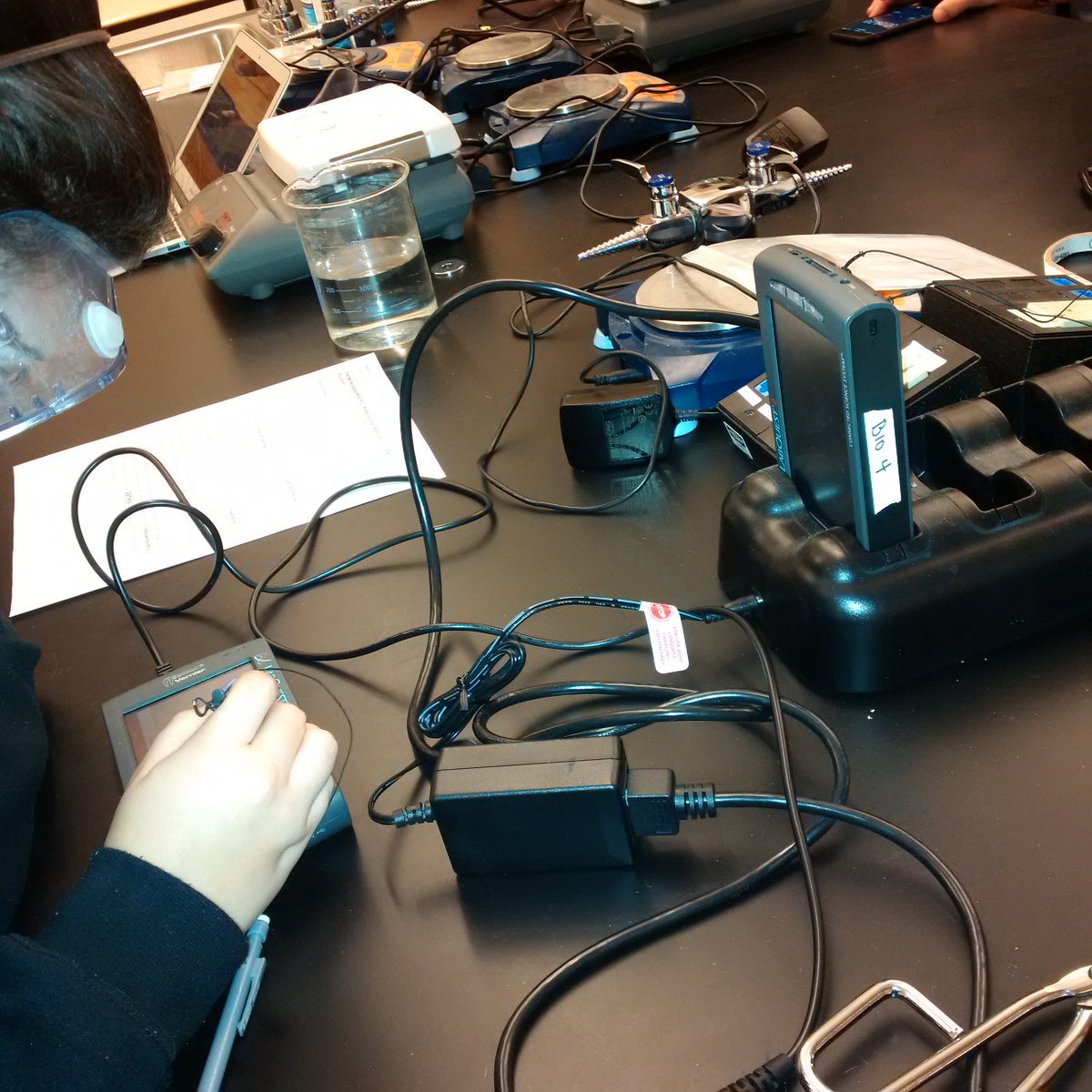 MsBriggsMath's tweet photo. @HaydenHuskies #HaydenMath Adv. Fxns. Water Lab! #Regression Analysis in @Desmos #heated #sciencemeetsmath https://t.co/RgsFSbEF7C