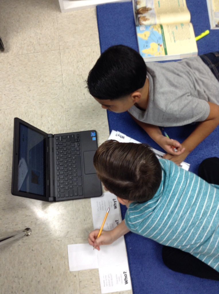 thirdkimball's tweet photo. #ExploringExplorers #Chromebooks #kimballes @ssheffield0628 @RLRogers22 @masseygirls https://t.co/p7ropa3VBp