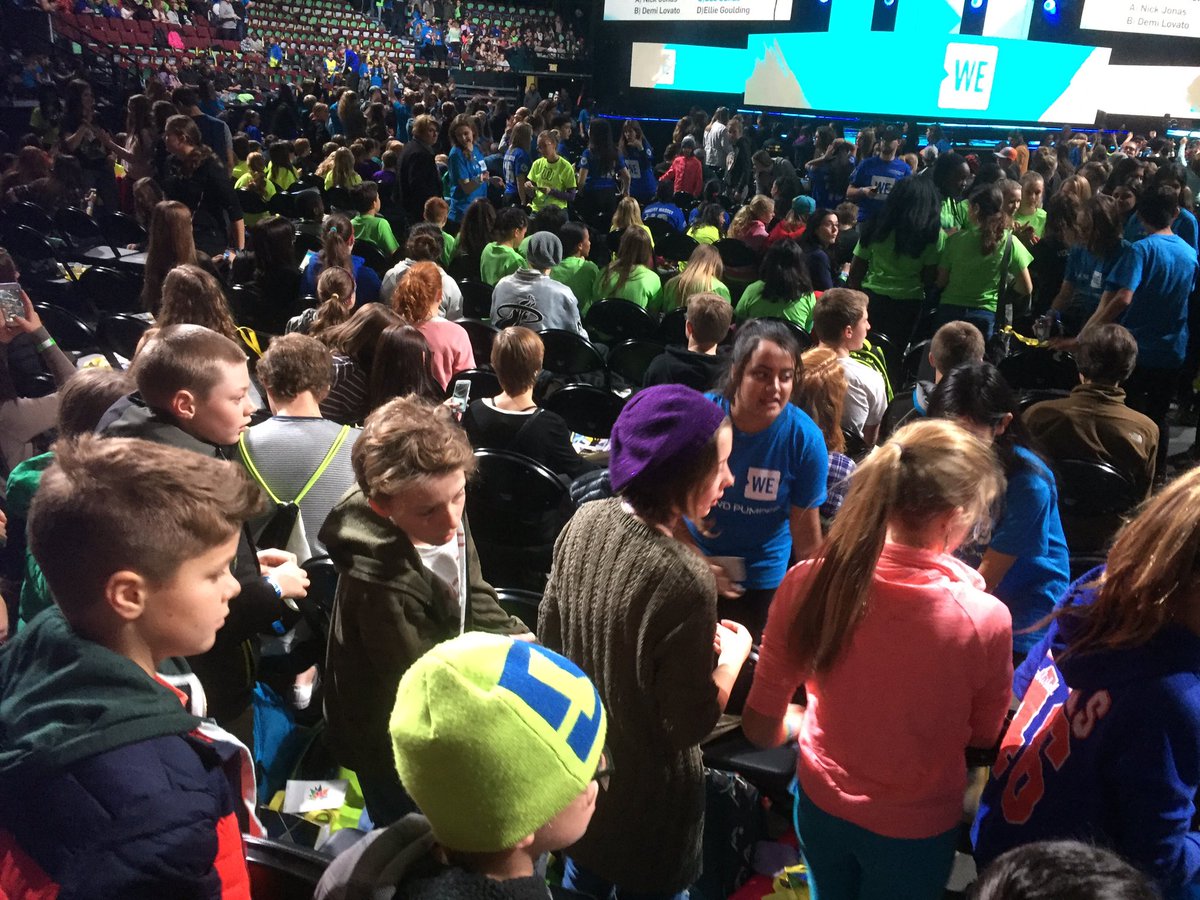 AltadoreSchool's tweet photo. WE day 2016. Creating and inspiring leaders! Proud to be Altadore! https://t.co/DNTTCS1quE