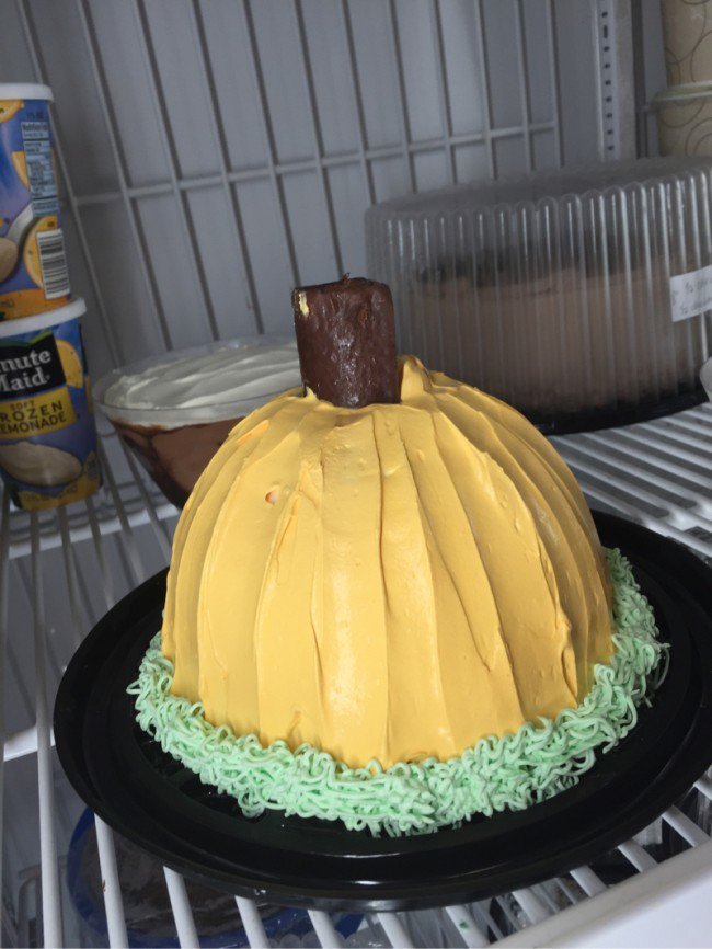 JacksCustard's tweet photo. We are taking cake orders by phone today, but will be closed due to inclement weather. Have a good day.

#icecreamc… https://t.co/r2TjqGLCGZ