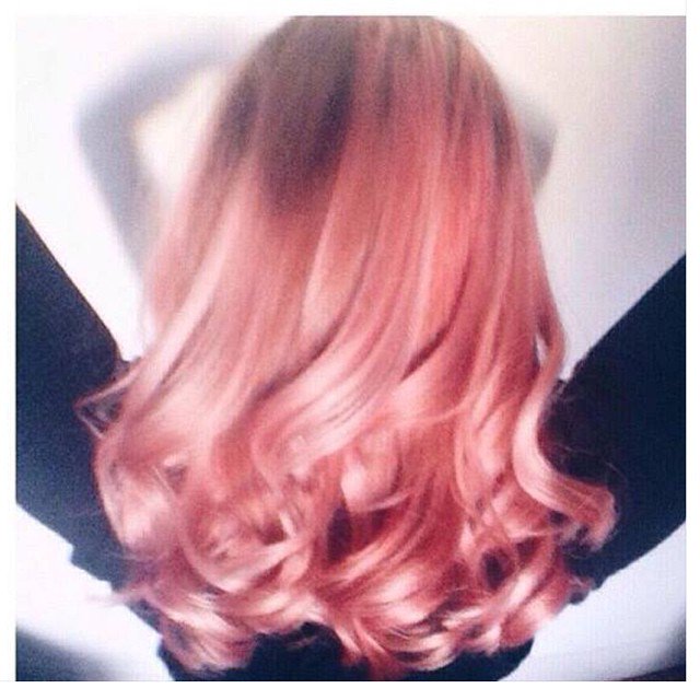 VallenderSalon's tweet photo. For all colour changes and fashion colours make sure to book in for a consultation so we can achieve your perfect look!
Call on:01242 261802 https://t.co/Av5YALE1hV