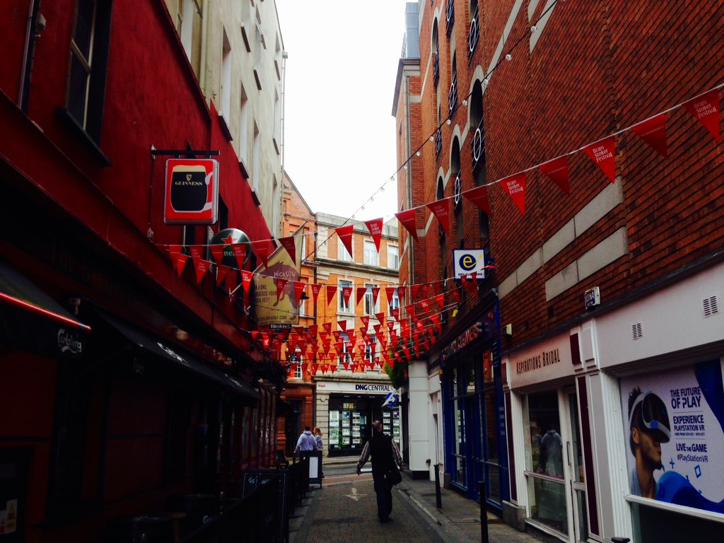 DameDistrict's tweet photo. We are ready! Are you?  Bram Stoker Fest #bitemedublin #LoveDublin #halloween @HalloweenDublin https://t.co/c9Kr6nJO7t