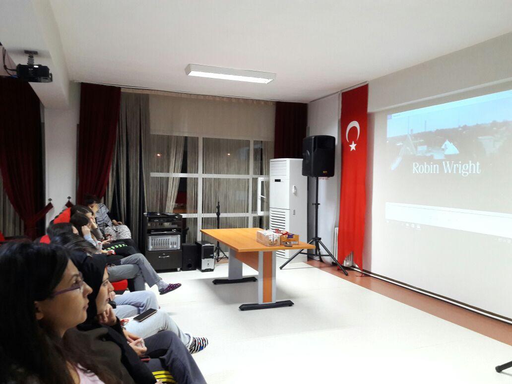 KocaeliKYGM's tweet photo. Kandıra İl Özel İdaresi Yurdumuzda sinema gecesi. https://t.co/43F9VX0Ucm