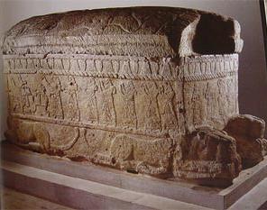 ORIENS ar Twitter: “#Sarcófago del rey Ahiram, de la antigua ciudad de  #Biblos: Tumba real con relieves e inscripción #Fenicia del año 1000 a.C.  Museo de Beirut… https://t.co/KFt1K8hrba”