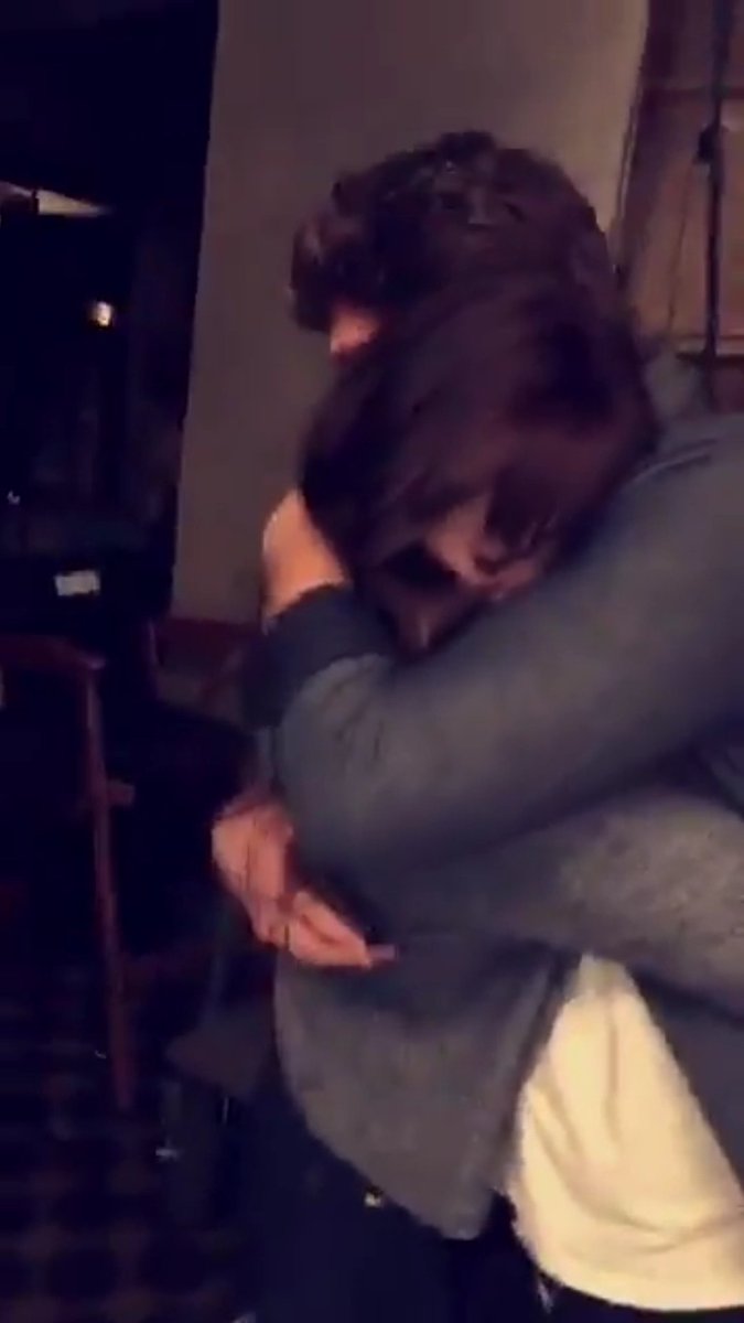 _PLL_Lovers_'s tweet image. De verdad que no puedo mirar estas fotos sin llorar y a la vez no puedo dejar de mirarlas. 😭😭😭 #Treegan I love you!! 😍❤️