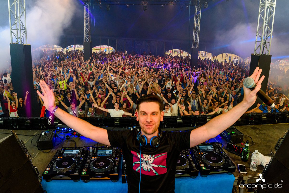 Creamfields's tweet photo. Help us win #BestDanceEvent #BestMajorFestival at the UK Festival Awards! ππ https://t.co/EPCsQNh7wQ π
#WednesdayWisdom https://t.co/BobK32ezYs