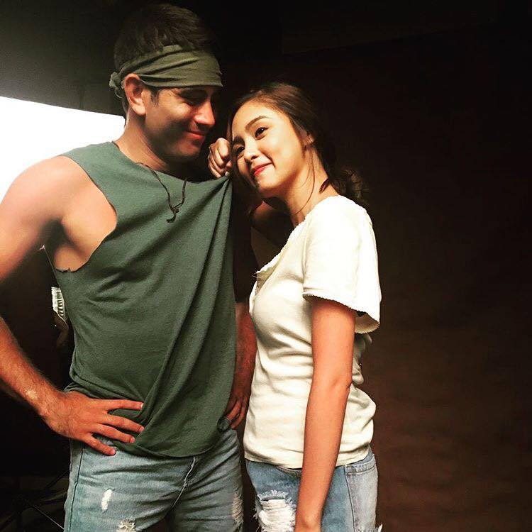 hello_jazzmin's tweet photo. KIMERALD FirstTapingDay https://t.co/lqfJL5Nxxg