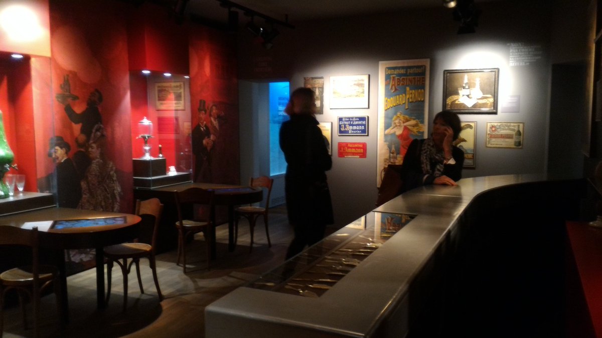 VoyagerLoin's tweet photo. Visite du musée de l'absinthe à Môtiers dans la région @Jura3Lacs #Jura3Lacs. Une sacrée histoire ! https://t.co/x6wcGMw7D6