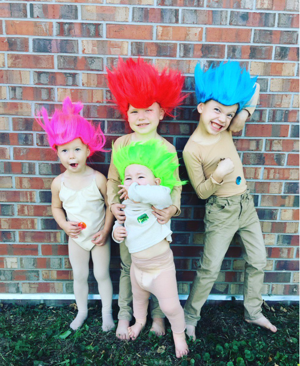 jmdassell's tweet photo. @meskerparkzoo these trolls had a blast at #MPZBATZ sunday!! https://t.co/ryIKFf2xwq