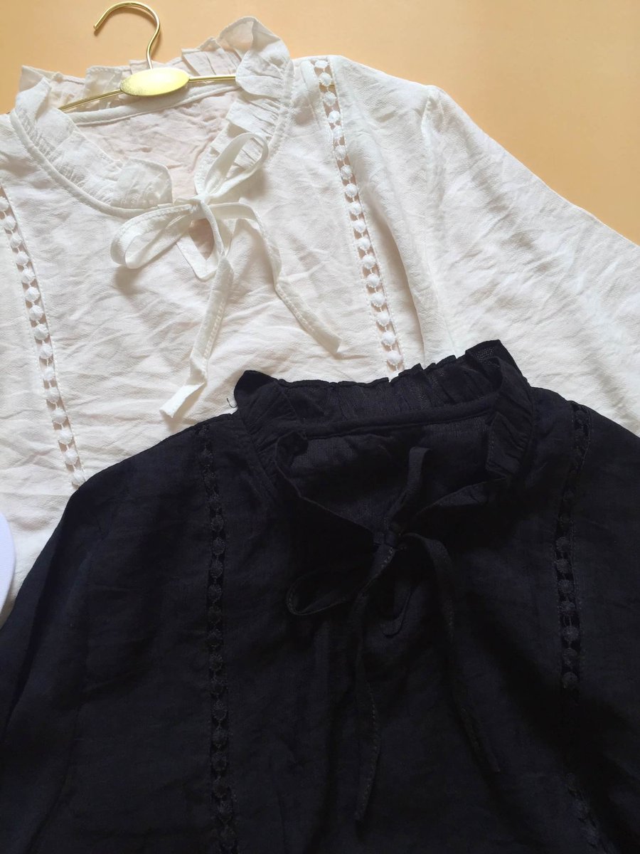 Shops_ree's tweet photo. เสื้อแขนยาวงานนำเข้าจ้าา  ทรงสวยสไตล์เกาหลีเบาๆ  เนื้อผ้าค้อตตอนนุ่มอย่างดี ใส่สวยมากๆๆ อก 32-36  ยาว 22"

200 https://t.co/QydG2KIACH