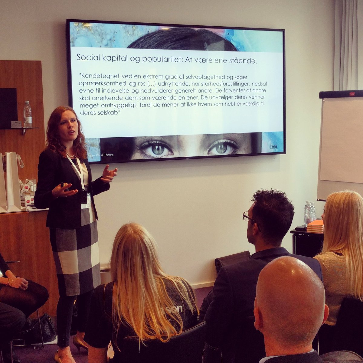 TBayby's tweet photo. Getting familiar with social identity and how social media affects us #ibmbcdk https://t.co/Z6f9vo9fyt