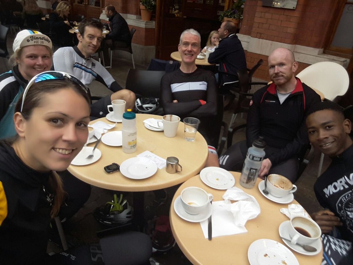 RPRouleurs's tweet photo. Getting our midweek cinnamon fix! @cinnamonwindsor
#cycling roadbikes #wdcc #ride #cycliglife https://t.co/XhwvE75bjy