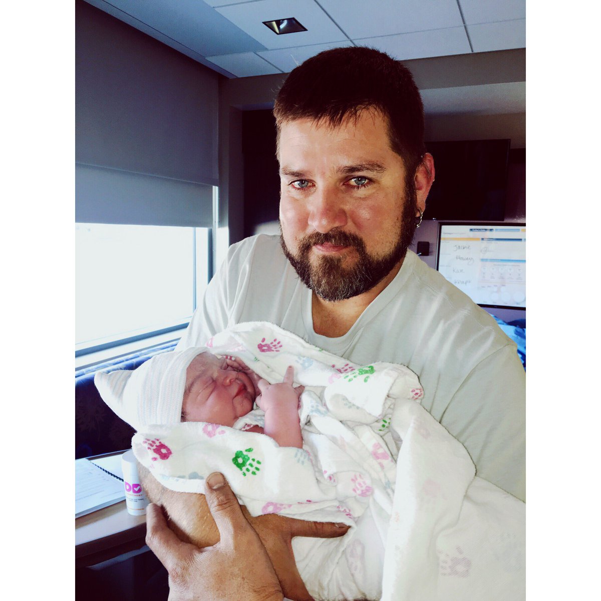 kenzijamess's tweet photo. welcome to the family Ryker Wyatt James 😇 born 10•24•16, 8 lbs 11 oz, 20.5 inches 💙 we've waited 268 days for you &amp; we couldn't be happier💙💙 https://t.co/Jmm9mI8dKq