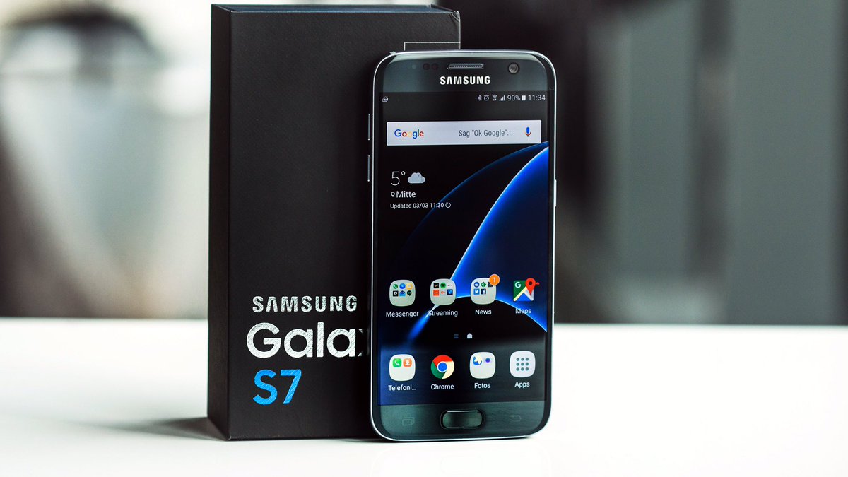 agenlgar's tweet photo. RT + Follow moi et @kasperskyfrance pour tenter de gagner un sac OU un samsung s7 OU une license Kaspersky! Résultat demain 20h 😄🔥🔥🔥 https://t.co/g3WRsxmJUM