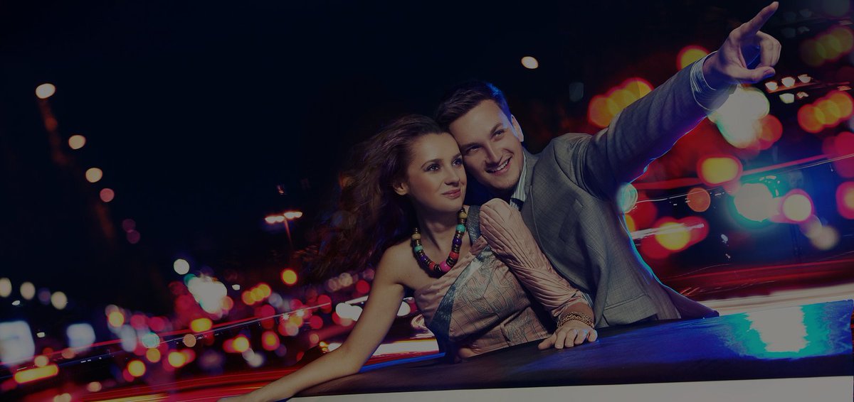 ArbutusLimo's tweet image. Looking for Luxury #Limousine services? Arbutus Limousine provides luxury limo service. Call your #limo. 250-589-0000 @ArbutusLimo