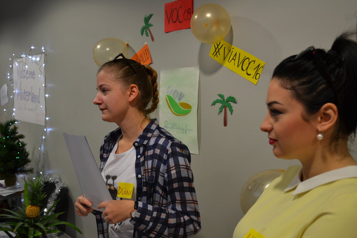 VidzAugstskola's tweet photo. Šodien ViA Inženierzinātņu korpusu pārņema studenti no intensīvā studiju kursa "Management simulation", prezentējot savas idejas.#ViAVOC2016 https://t.co/od2Uv3rXTA