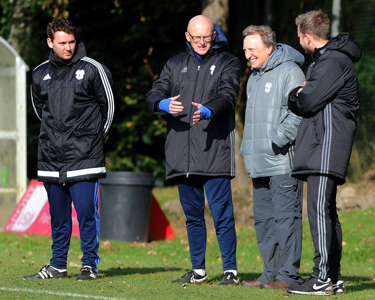 CF11Academy's tweet photo. On Sunday morning as we took on squads from @AVFCOfficial, #CF11Academy played host to First Team Manager Neil Warnock. #CityAsOne https://t.co/GEzYdR1FGl