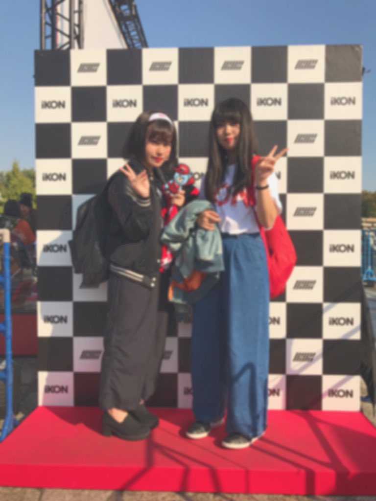 fefefe150___'s tweet photo. は〜〜〜〜〜〜〜〜〜〜〜〜(/ _ ; )💛

ほのたん、ほのたんオンマ、、、
会えてよかったそしてその後一緒にしのくぼ行けるなんて、、、
楽しかた ㅠㅠ
liveの約束もしたし、、楽しみすぎる❤︎”

次こそは目立とうねムフフ← https://t.co/N0TM9Gx3tf