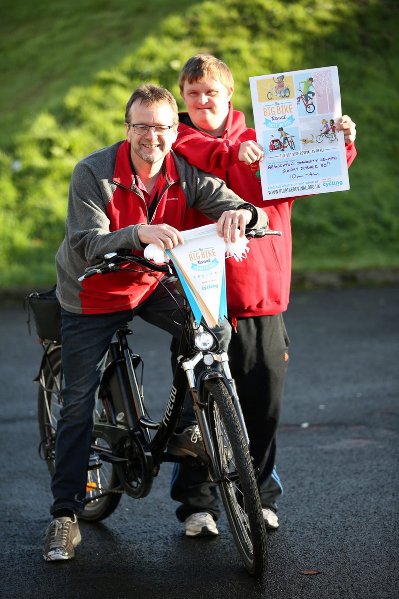 greenocktele's tweet photo. Pedal power push under way at Greenock community centre https://t.co/ey8mvrtmtF https://t.co/lb3VuIiyKw