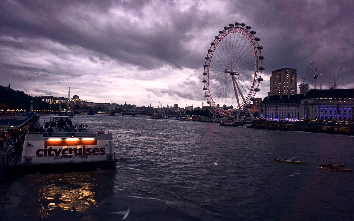 _LDGphotography's tweet photo. London Paradise 🇬🇧🎡 https://t.co/a7Ihcs7OBs