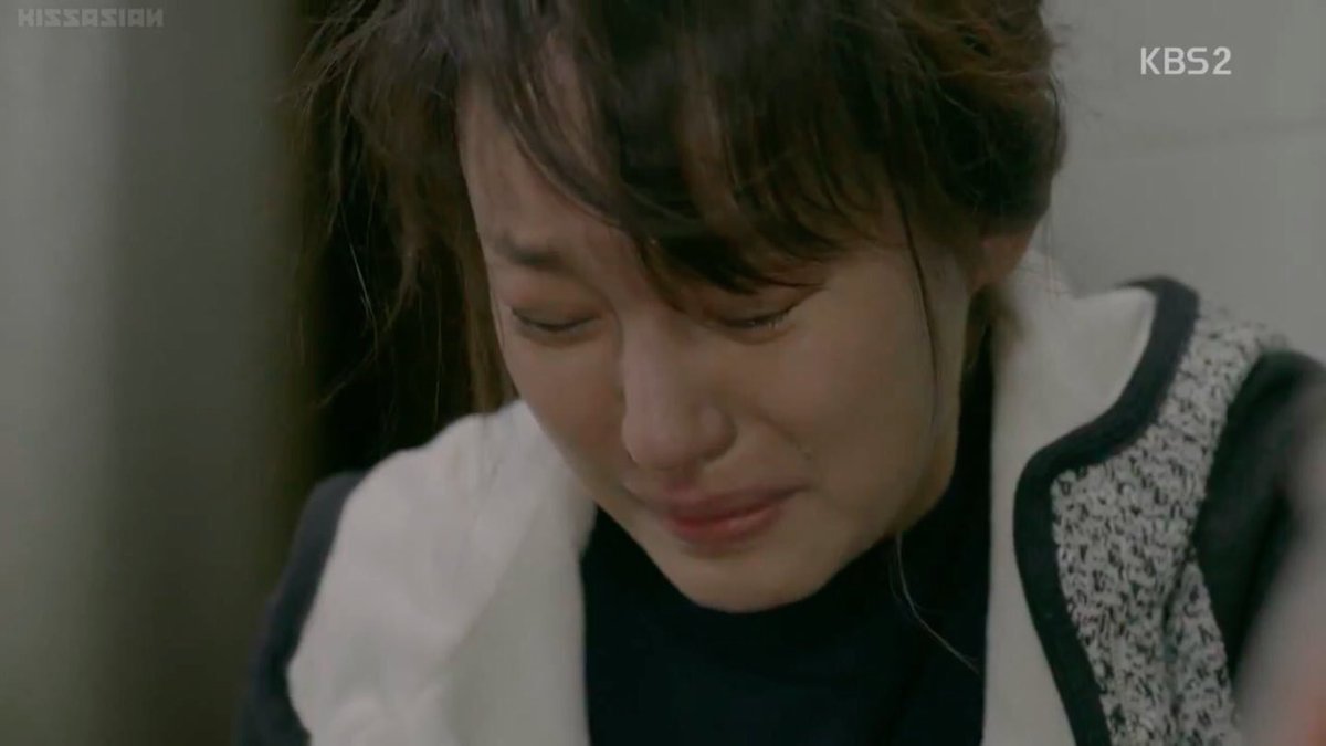 kdramaworlld's tweet photo. life got me like https://t.co/aC3lxHKpml