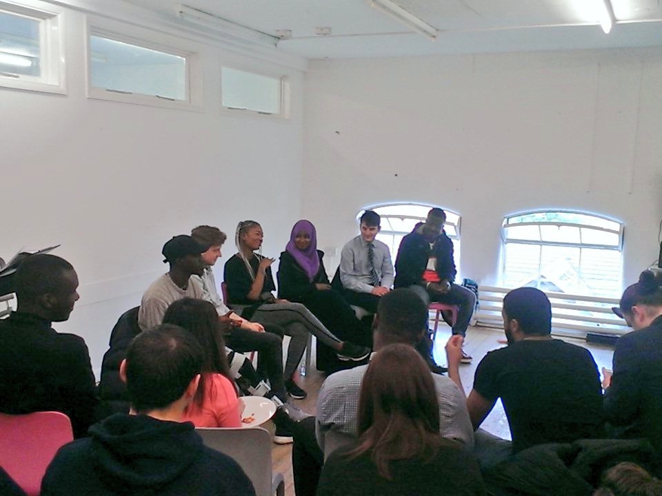 AshokaUK's tweet photo. Exciting to see young people "organise and mobilise" @weareundivided @LivityUK #ChangemakingInAction https://t.co/jMgU14WlGL