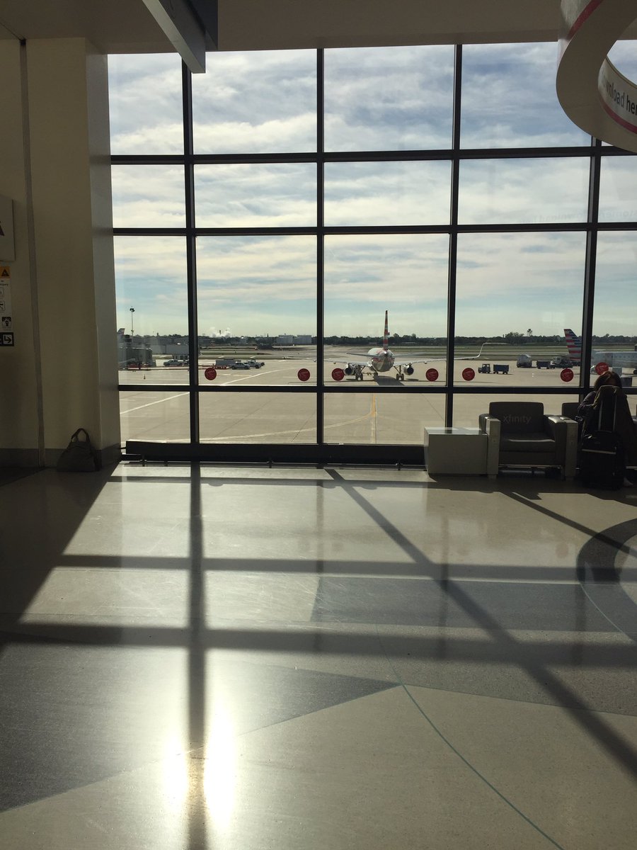roshniguerry's tweet photo. Excited to get to #capc2016! @CAPCpalliative https://t.co/FG02iS75ay