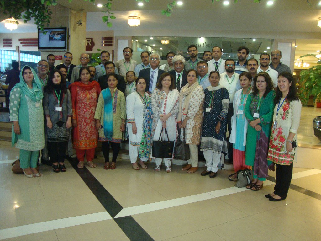 NSETNepal1's tweet photo. Now ongoing:#HOPECourse @Karachi to strengthen the capacities of hospitals+health facilities on #EmergencyPreparedness
#PEER @theOFDA #NSET https://t.co/LejfpLOiGj