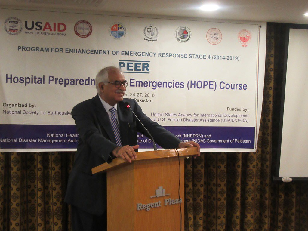 NSETNepal1's tweet photo. Now ongoing:#HOPECourse @Karachi to strengthen the capacities of hospitals+health facilities on #EmergencyPreparedness
#PEER @theOFDA #NSET https://t.co/LejfpLOiGj