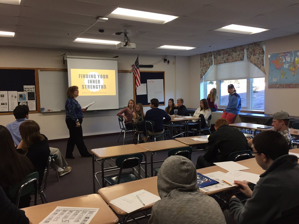 Mary_Anne_Moran's tweet photo. Nipmuc 21st Century Learning Conference: Nipmuc School Counselors discussing defining moments in life with students. #viacharacter #nipmuc https://t.co/WGgrECr2hc